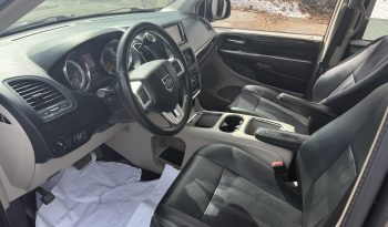 2016 Dodge Grand Caravan Crew Plus full