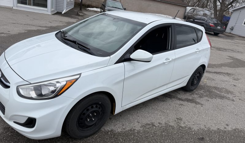 2015 Hyundai ACCENT GL full