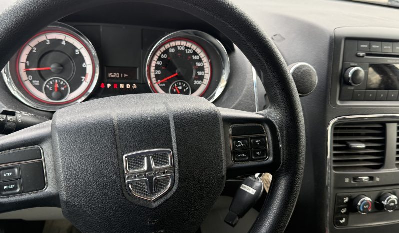 2013 Dodge Grand Caravan SXT full