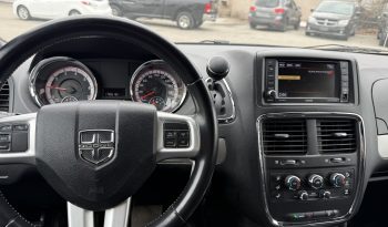 2019 Dodge Grand Caravan SXT full