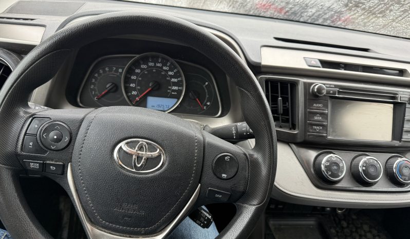 2013 Toyota RAV 4 LE full