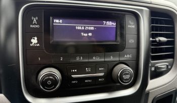 2016 Ram 1500 4wd crew cab 140.5″ st full