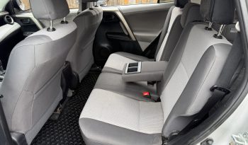 2013 Toyota RAV 4 LE full