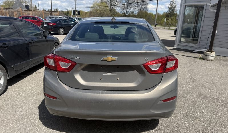 2018 Chevrolet Cruze LT full