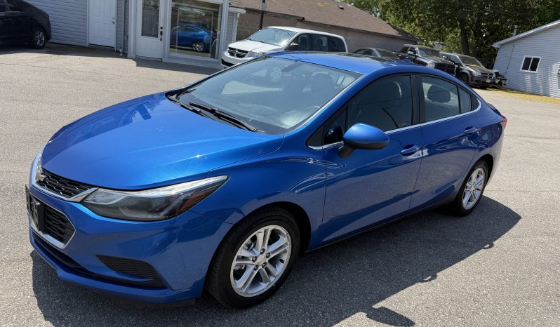 2018 Chevrolet Cruze LT full
