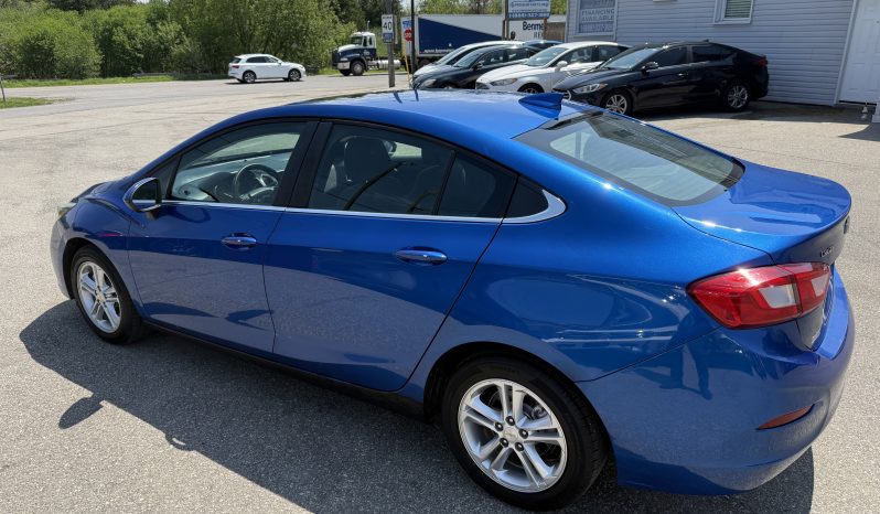 2018 Chevrolet Cruze LT full