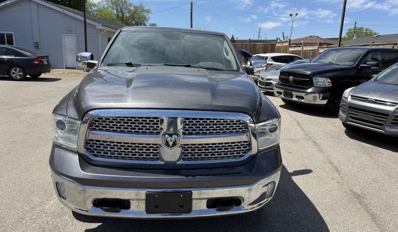 2015 RAM 1500 Laramie full