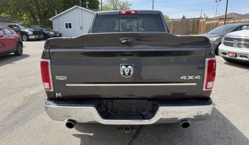2016 RAM 1500 Laramie full