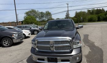 2016 RAM 1500 Laramie full