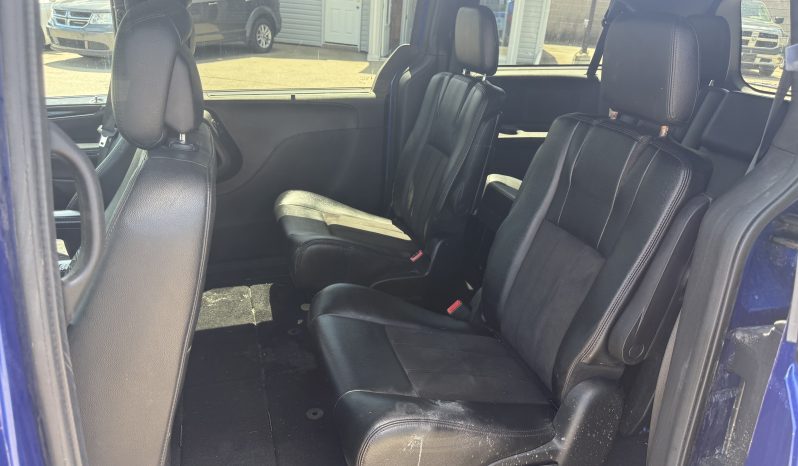 2020 Dodge Grand Caravan Premium Plus full