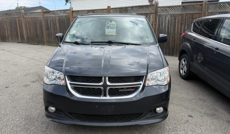 2014 Dodge Grand Caravan Crew full