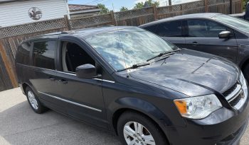 2014 Dodge Grand Caravan Crew full