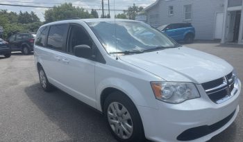 2019 Dodge Grand Caravan SXT full