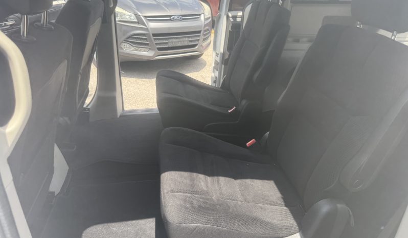 2019 Dodge Grand Caravan SXT full