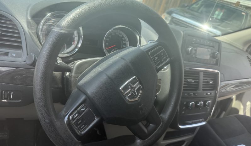 2019 Dodge Grand Caravan SXT full