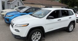 2017 Jeep Cherokee Sport