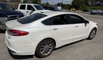 2017 Ford Fusion SE full