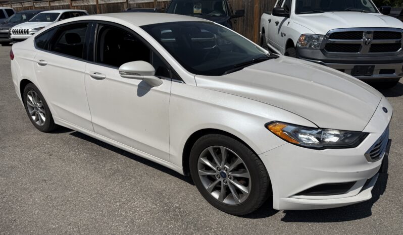 2017 Ford Fusion SE full