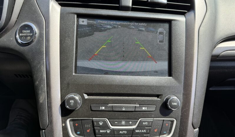 2017 Ford Fusion SE full