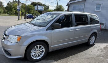 2014 Dodge Grand Caravan SXT full