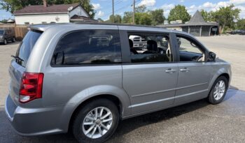 2014 Dodge Grand Caravan SXT full