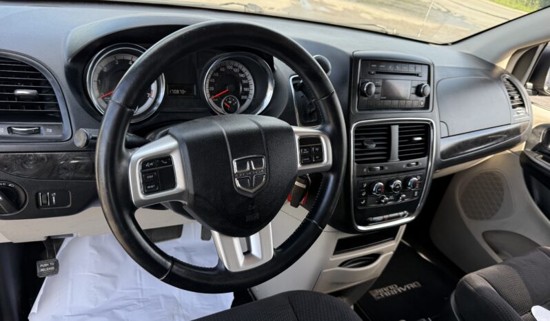 2014 Dodge Grand Caravan SXT full