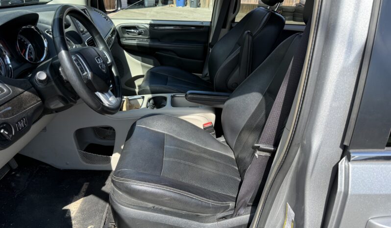 2016 Dodge Grand Caravan Crew Plus full
