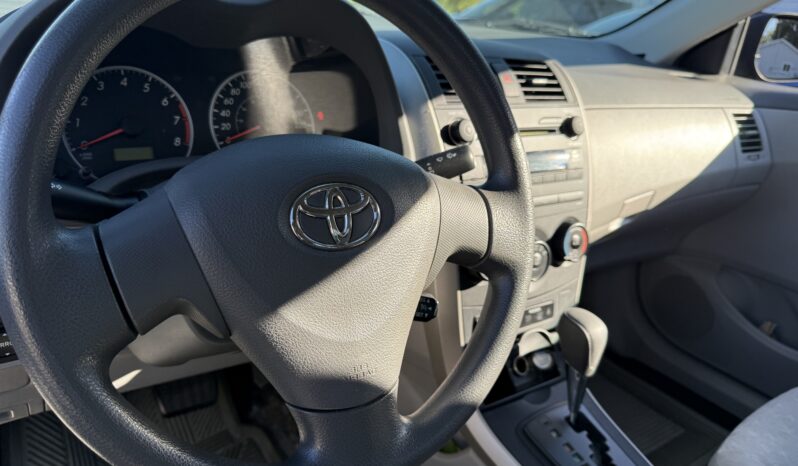 2009 Toyota Corolla Sedan CE full