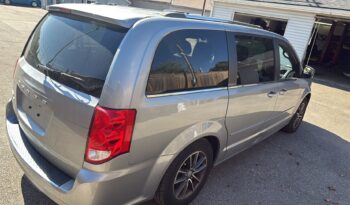2016 Dodge Grand Caravan SXT Premium Plus full
