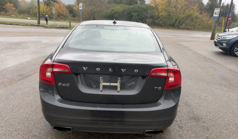 2015 Volvo S60 T5 Premier Plus full